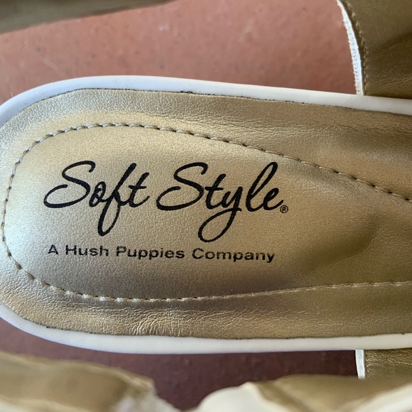 Soft Styles by Hush Puppies White Slingback Shoes - Picture 10 of 10